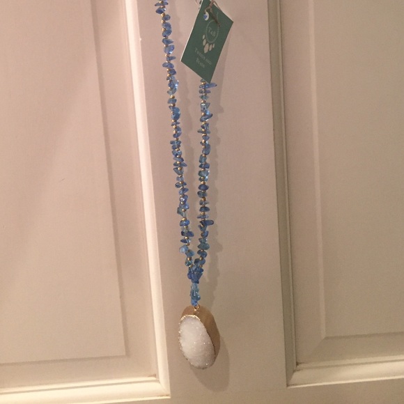 Beaded long necklace w/ Druzy Stone