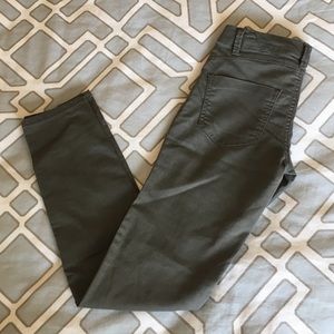Mossimo army green size 1 ankle pants