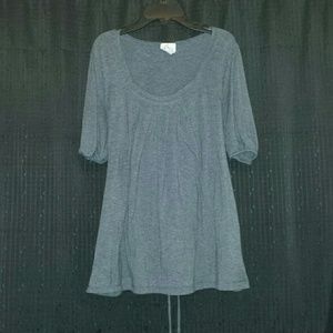 Gray maternity top