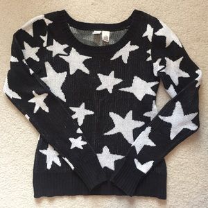 Black and white star print sweater