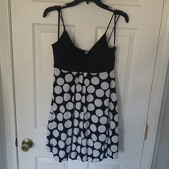 Euc Sexy Flowy Bubble Dress sz L