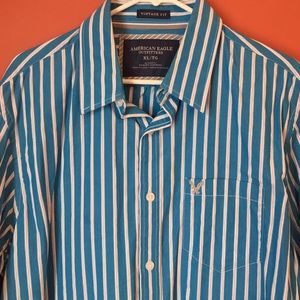 American Eagle AE Button Down XL