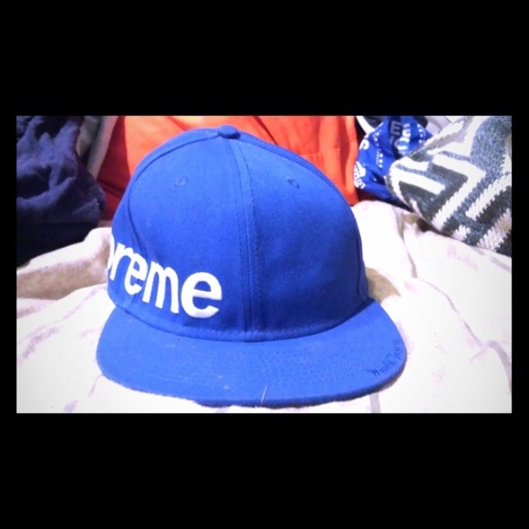 Supreme new era fitted hat