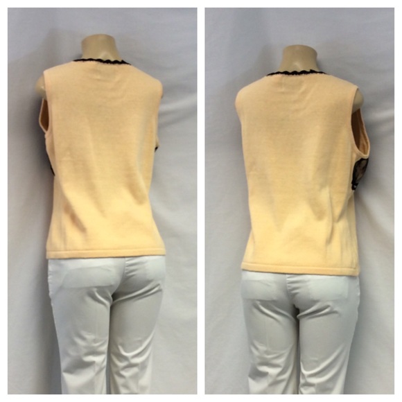 STORYBOOK KIDS LOVEY SWEATER NWT - Picture 3 of 4