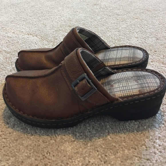 memory foam clogs