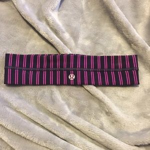 💥SALE💥Thick Lululemon Brand Head Band!