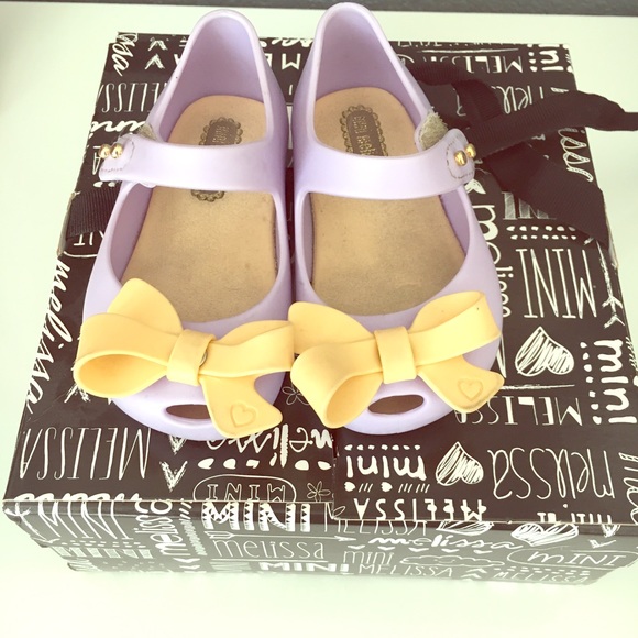 Mini Melissa shoes size 5 - Picture 1 of 3