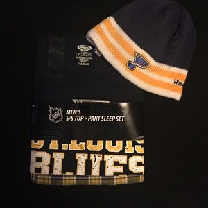 St. Louis Blues t shirt and sleep set w/ hat