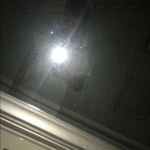 Meet your Posher, Clarke