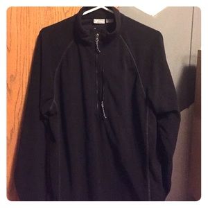 White Sierra black pullover