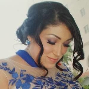 Meet your Posher, Perla