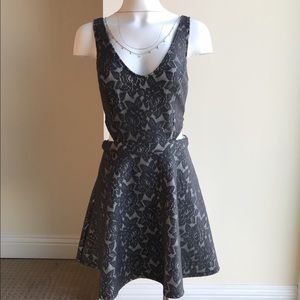 Cute Dress with Side Cutouts