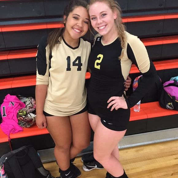 Meet your Posher, Kena - Picture 1 of 1