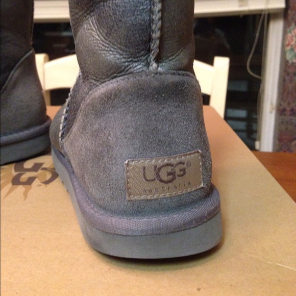 Silver Metallic Ugg Boots - Picture 3 of 5