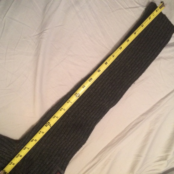 Abercrombie & Fitch Gray Wool Sweater - Picture 6 of 7