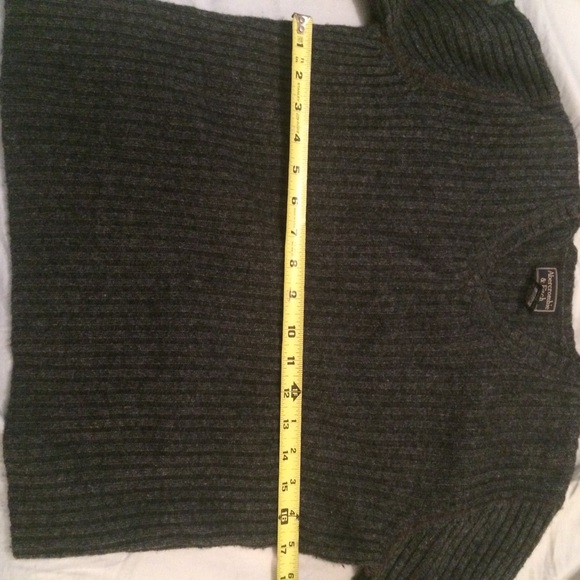 Abercrombie & Fitch Gray Wool Sweater - Picture 7 of 7