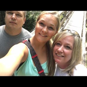 Meet your Posher, Alison