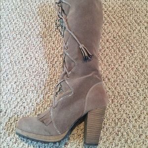Tan heeled boots