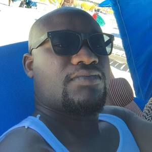 Meet your Posher, Sam