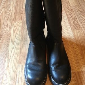 Uggs size black tall leather Brooks