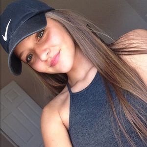 Meet your Posher, Veronica