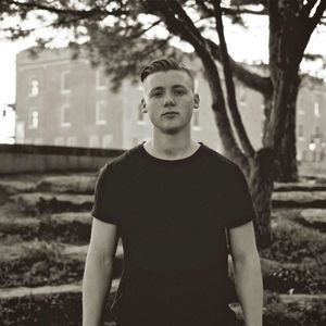 Meet your Posher, Weston