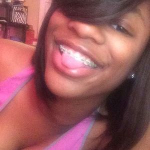 Meet your Posher, Jewel