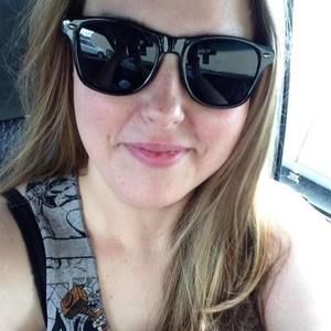 Meet your Posher, Leah