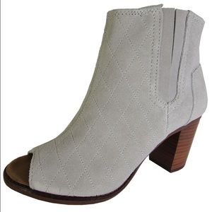 Toms Majorca Peep Toe Bootie sz 9