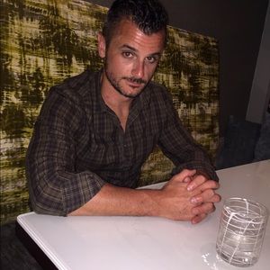 Meet your Posher, Hugh