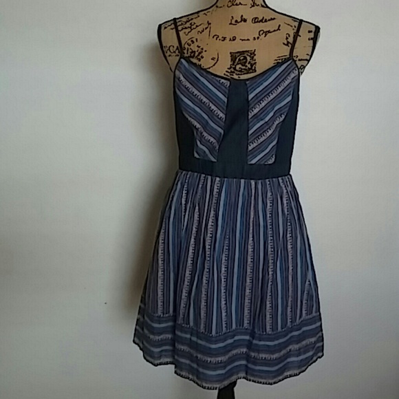 Love Reign dress size L
