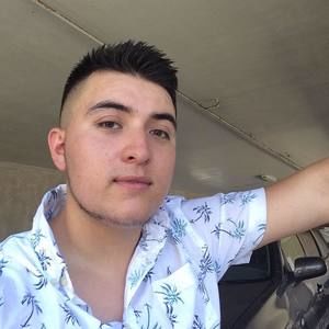 Meet your Posher, Alejandro