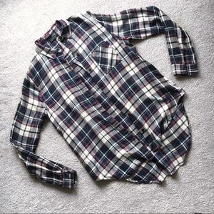 Topshop Tops - TopShop Plaid Button Down Topshop Tops - TopShop Plaid Button Down