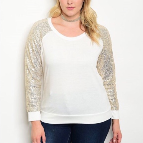 Tops - Gold Sequin Top 💕