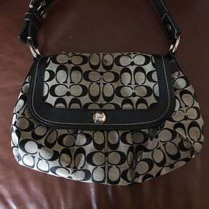 Small Coach hand bag.