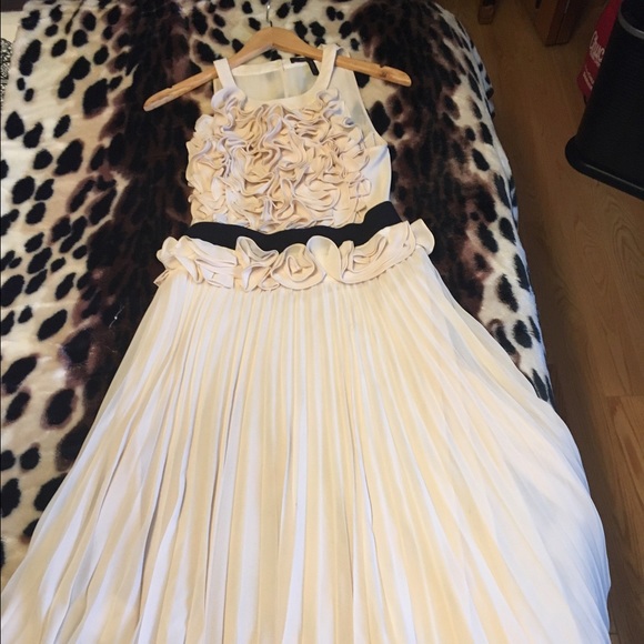 Bcbg cream ruffle dress