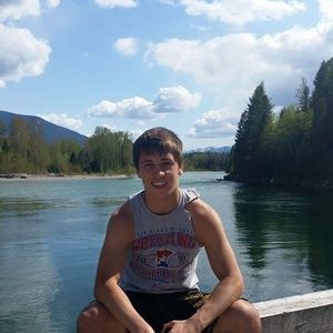 Meet your Posher, Aaron