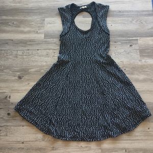 Black and white flattering a line dress