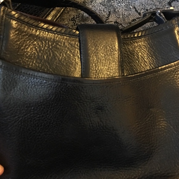 Set of 3 The Brighton Collection Leather Handbags - Picture 3 of 4