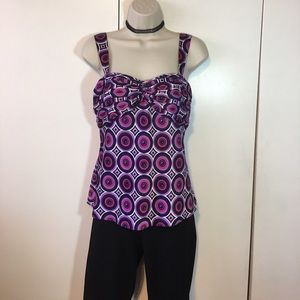 Beautiful Ann Taylor satin tank, EUC size 2