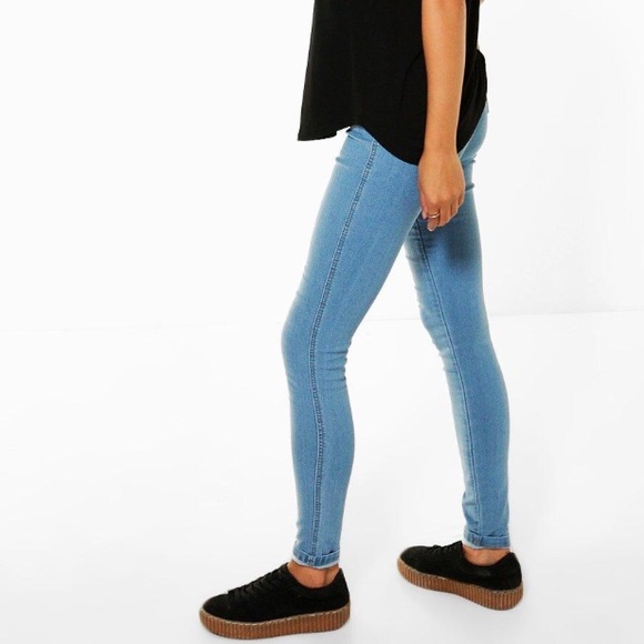 • High Rise Jeans • - Picture 2 of 2