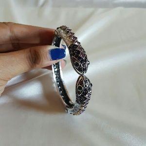 Sexy snake crystal bangle