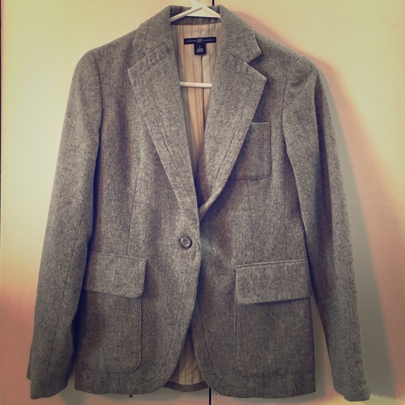 Beautiful Wool 4-Pocket Blazer