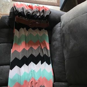 Chevron print strapless dress