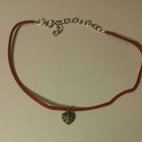 choker necklace