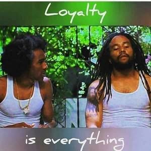 Meet your Posher, Quincy