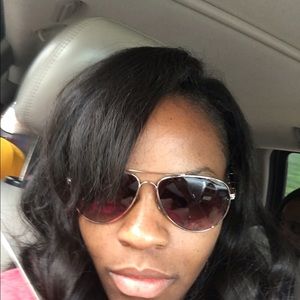 Meet your Posher, Krystle