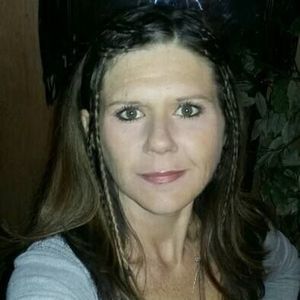 Meet your Posher, Angie