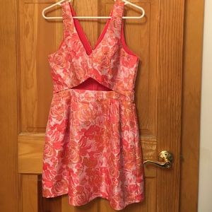 Fun summer dress with gorgeous print!