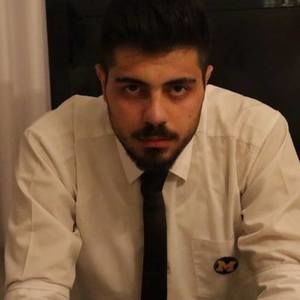 Meet your Posher, Amirata